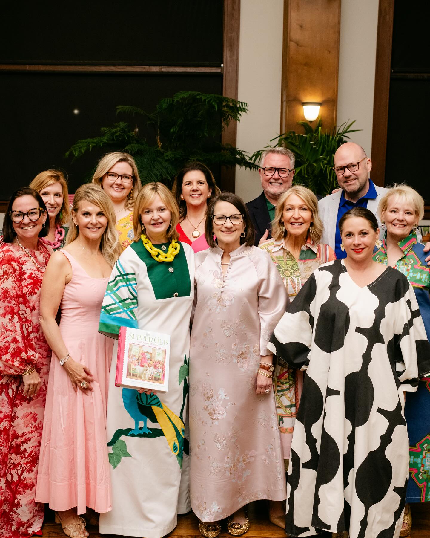 The junior league of greater lakeland raise funds at the Art of Tablescaping with Lydia Menzies